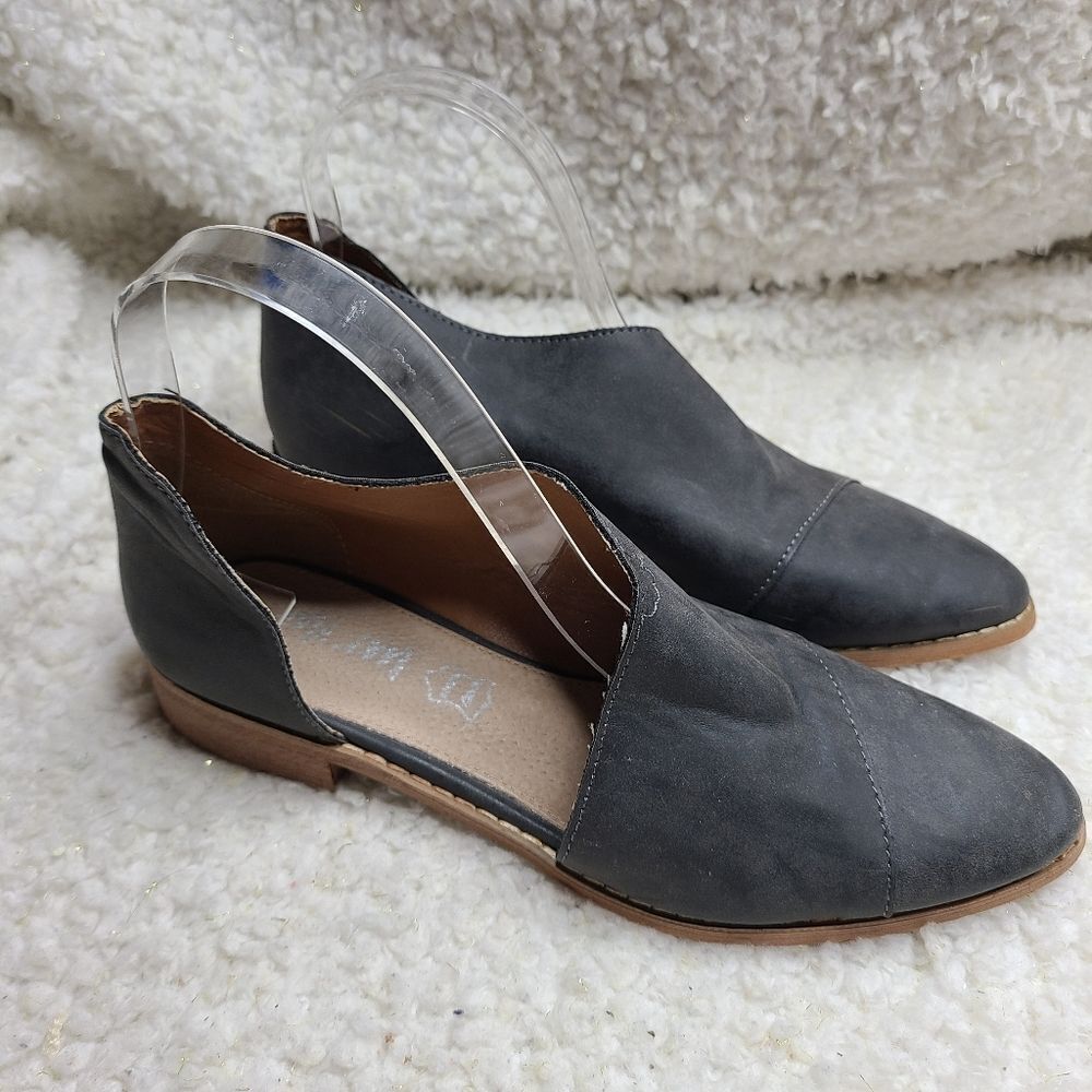 Mi.im Freya Black Slip-on Flat Shoes sz 6.5‎